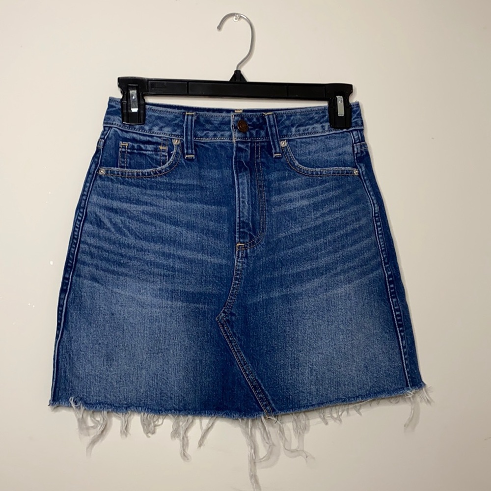 Abercrombie & Fitch high rise Denim Skirt sz 24